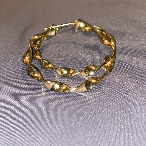 Miscellaneous Vintage Costume Jewelry Bundle Hoops and Bangles - Picture 10 of 14